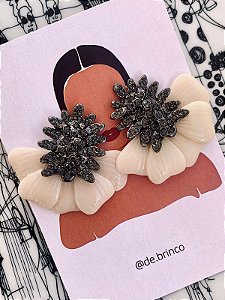 Brinco Luxo Em Flor