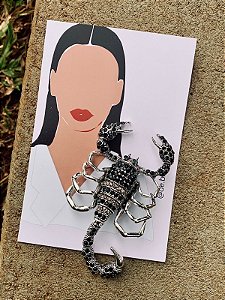 Broche Escorpião G