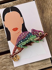 Broche Camaleão Roxo G
