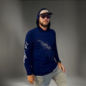 Camiseta Performance Masculina com Capuz Estampada e Proteção UV 50+