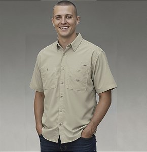 Camisa Adventure Masculina Manga Curta com Proteção UV 50+