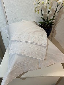 Capa de Travesseiro Percal 230 Fios – Abas em Laise