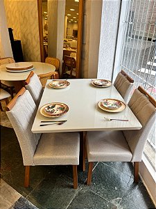 Mesa Alice 1.20 x 0.80 com 4 Cadeiras Linho