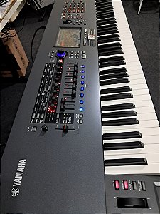 Sintetizador Yamaha Montage 8 Seminovo