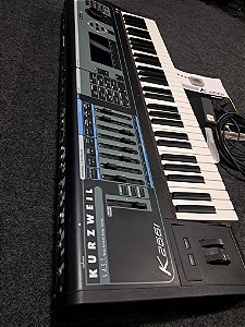Sintetizador Kurzweil K2661 Usado