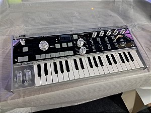 Mini Sintetizador Korg Crystal Edição Limitada Seminovo