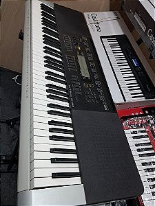 Teclado Casio WK240 Usado