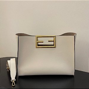 Bolsa Fendi