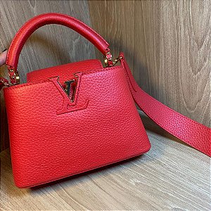 Bolsa Louis Vuitton Capucines BB