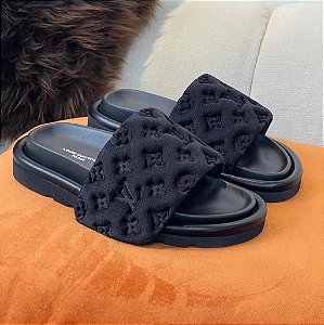 Chinelo Louis Vuitton
