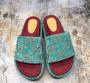 Chinelo Gucci