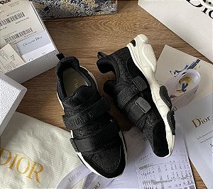 Tênis Feminino Dior