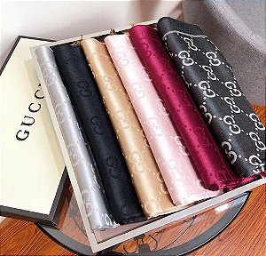 Lenço Gucci