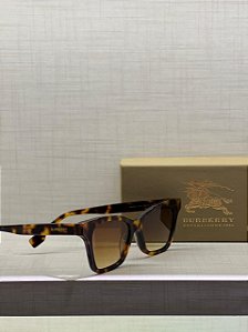 Óculos Burberry