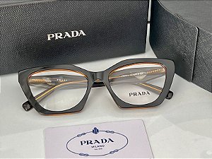 Óculos Prada