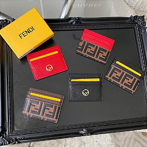 Carteira Fendi