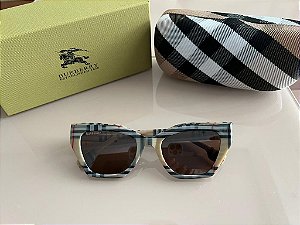 Óculos Burberry