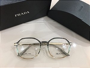 Óculos Prada