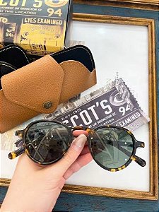 Óculos Moscot