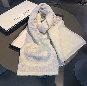 Lenço Gucci