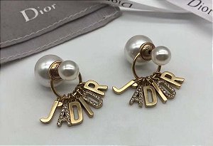 Brinco Dior
