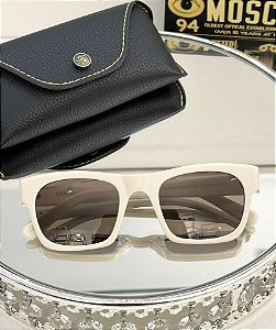 Óculos Moscot