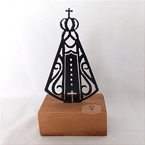 Imagem Religiosa Nossa Senhora Em Ferro Base De Madeira