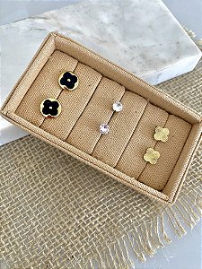Trio de brinco flor preta em Aço 316L Premium