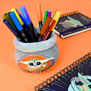 Organizador de Mesa Fluffy Pelúcia  Baby Yoda - Star Wars™