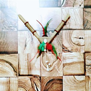 Aplicador de Rapé - Tepi Verde e Vermelho com Penas (R0009)
