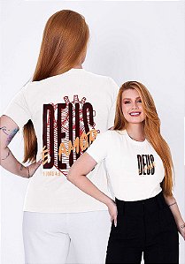 T-SHIRT FEMININA - DEUS É AMOR  - COR MARFIM