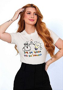 T-SHIRT FEMININA - SAL DA TERRA E LUZ DO MUNDO - COR MARFIM