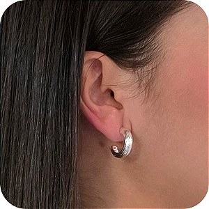 Brinco de Argola P com Riscos 3D - Prata 925