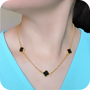 Colar de Trevos em Pedra Preta 3 Propósitos - Banhado a Ouro 18k