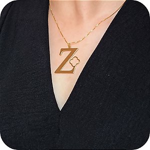 Colar de Letra Z com Trevo - Design Próprio - Banhado a Ouro 18k