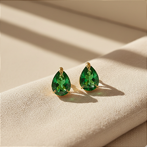 Brinco Ouro 18k Ponto de Luz Gota 6x8mm Verde Esmeralda