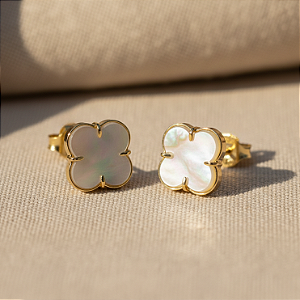 Brinco Ouro 18k Trevo Madrepérola