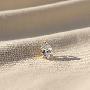 Pingente Ouro 18k Ponto de Luz Gota 6x8mm Branco