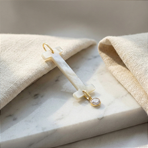 Pingente Ouro 18K Letra "I" Madrepérola