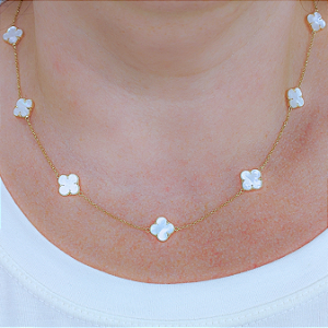 Colar Ouro 18k com 9 Trevos Madrepérola