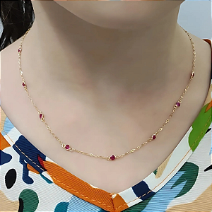 Colar Ouro 18k Pedrinhas Vermelhas Espaçadas - Infantil