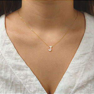 Colar Ouro 18k Letra "J" Madrepérola na Corrente Zeta