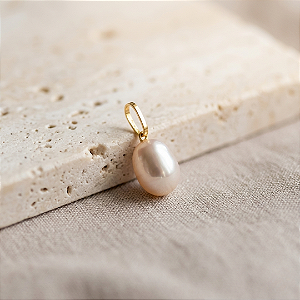 Pingente Ouro 18k Pérola Biwa Oval