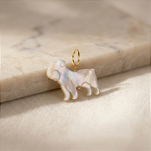 Pingente Pets Ouro 18K Bulldog Madrepérola