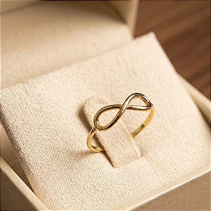 Anel Infinito em Ouro 18k