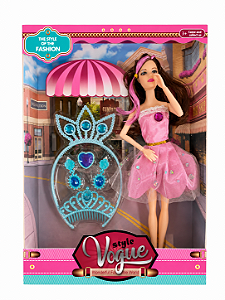 BONECA COM ACESSÓRIOS