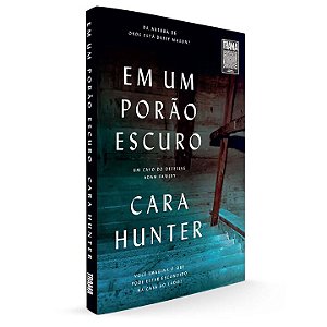 Em Um Porão Escuro