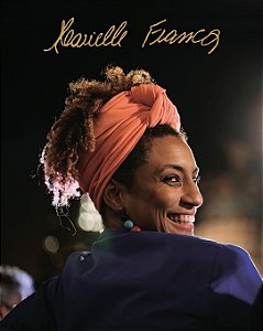 Livro O Livro De Marielle Franco - Uma Fotobiografia