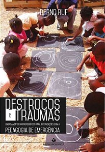 Livro Destroços E Traumas