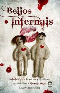 Livro Beijos infernais